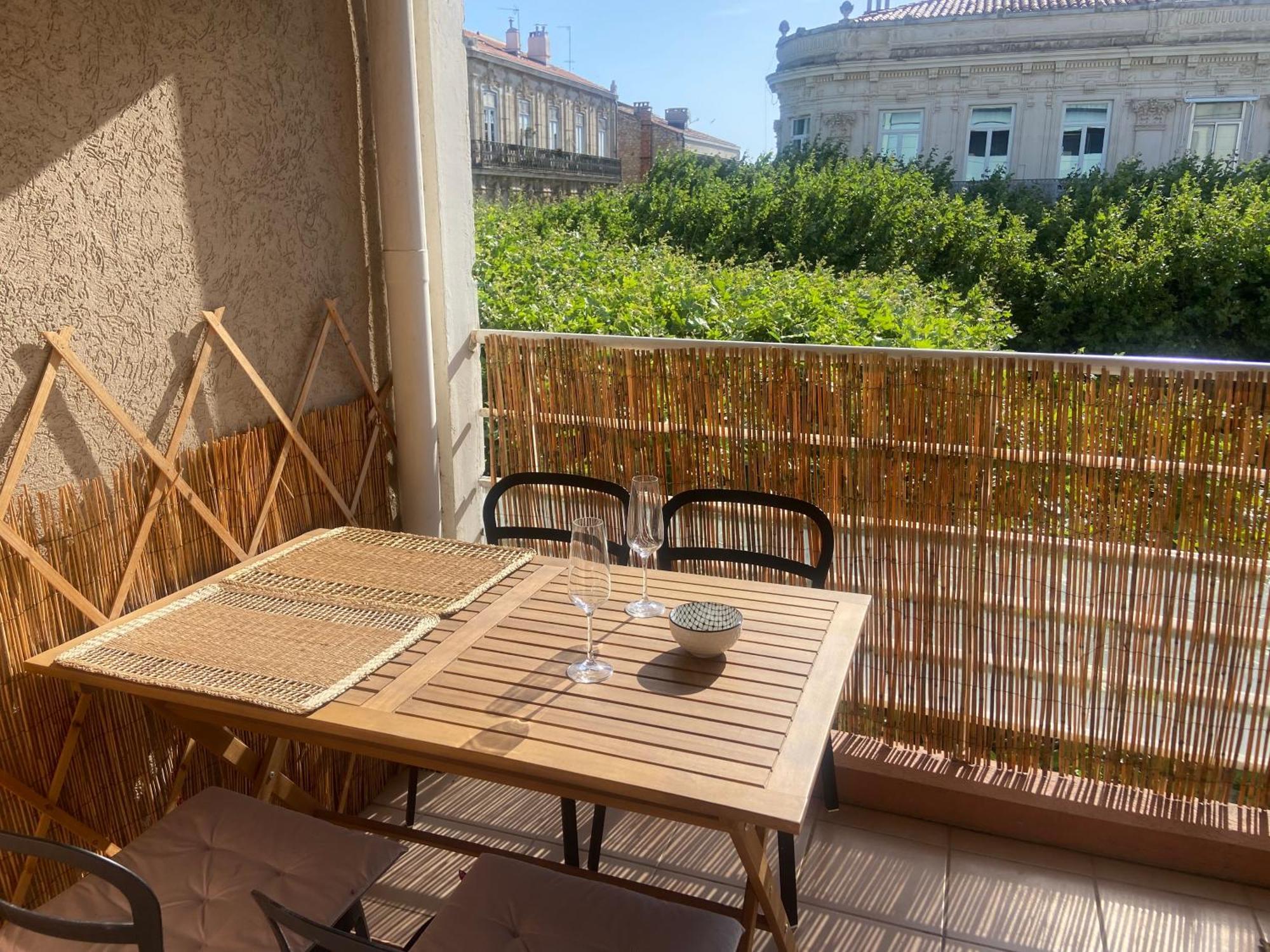 Charmant Appartement Central Terrasse Proche Gare Сет Екстер'єр фото